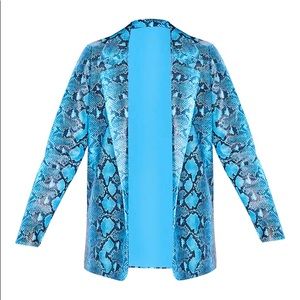 Prettylittlething oversized PU snake blazer